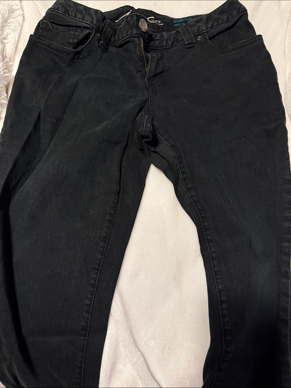 INC International Concepts Women's Skinny Jeans in Black